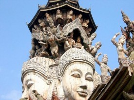 Храм Правды в Таиланде